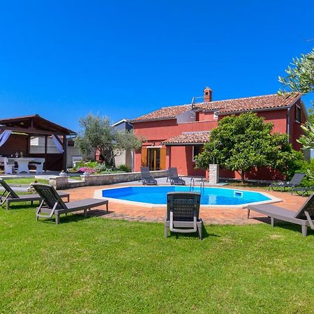 Villa Carla With Private Pool & Kids Playground - Pet Friendly Mutvoran エクステリア 写真