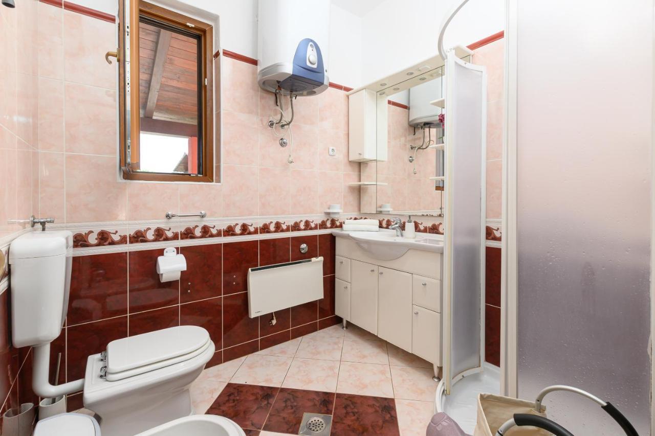 Villa Carla With Private Pool & Kids Playground - Pet Friendly Mutvoran エクステリア 写真